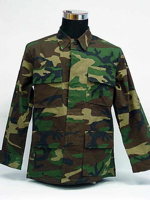 UNIFORME (GUERRERA + PANTALON) WOODLAND