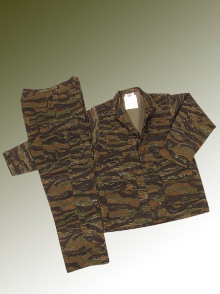 UNIFORME ( GUERRERA + PANTALÓN) TIGER VIETNAM