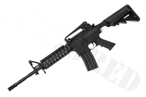 M4A1 RIS de CYMA.