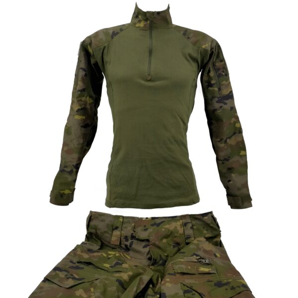 Uniforme de Combate CONQUER ECR Boscoso Pixelado